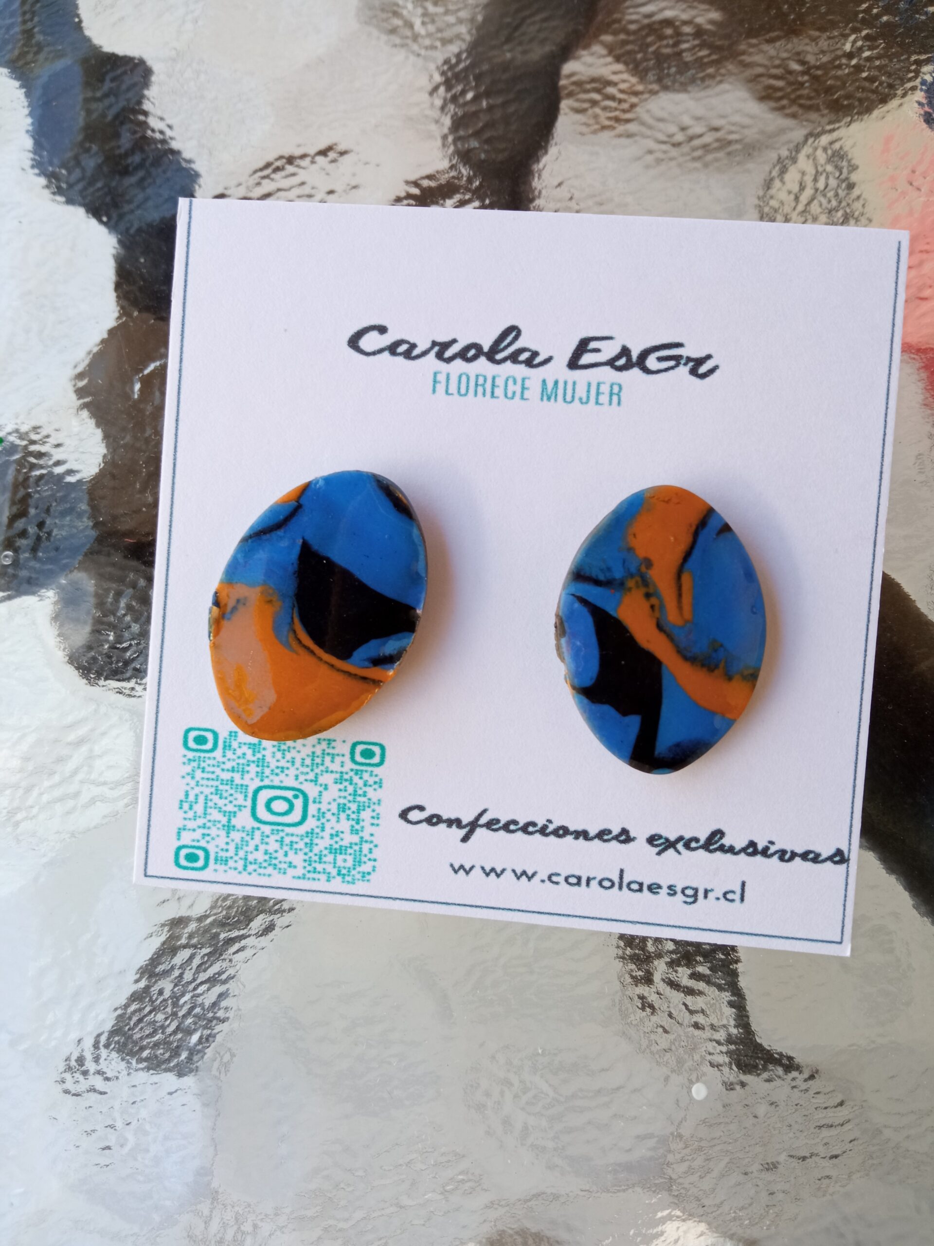 Aretes Color