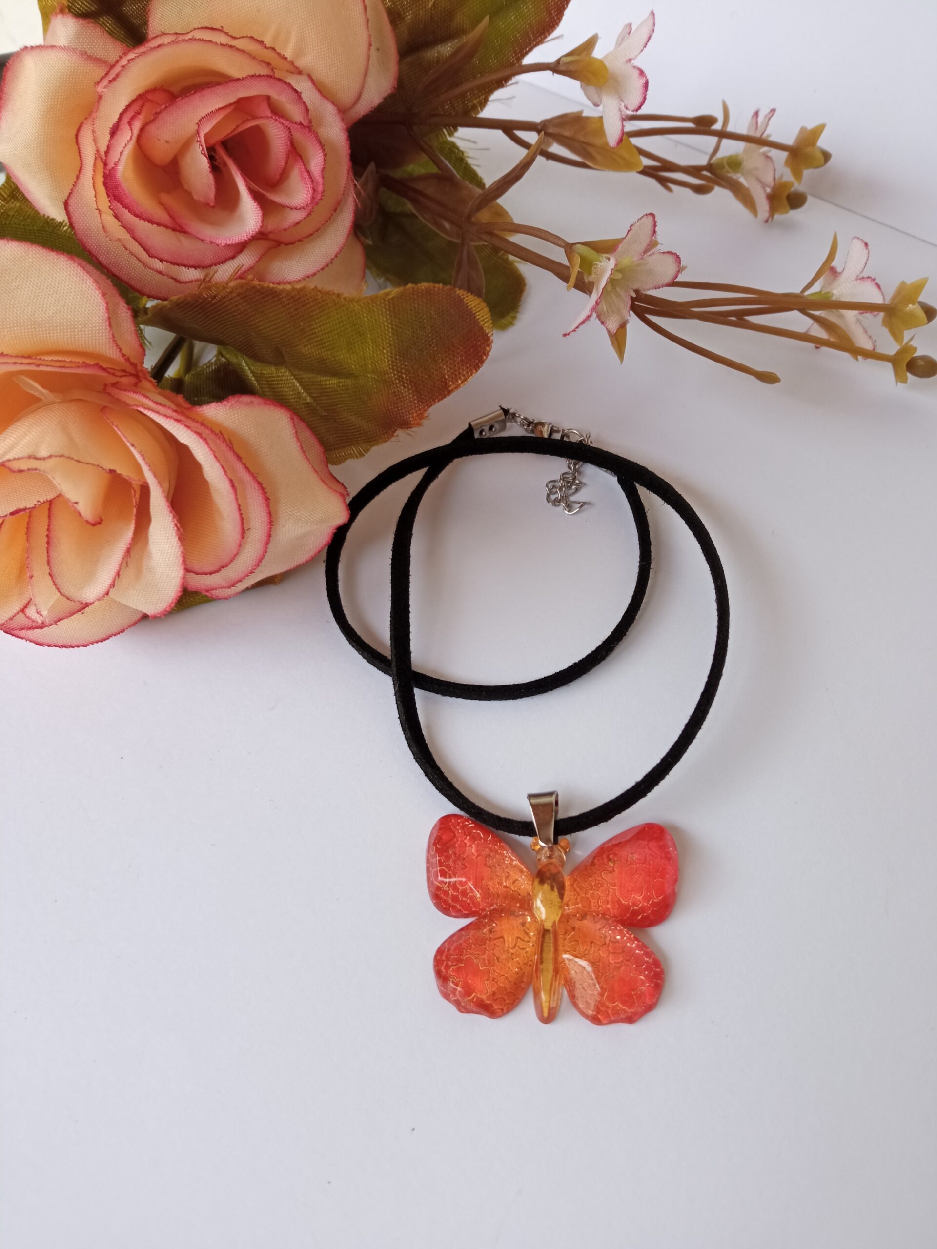 Colgante Choker Mariposa