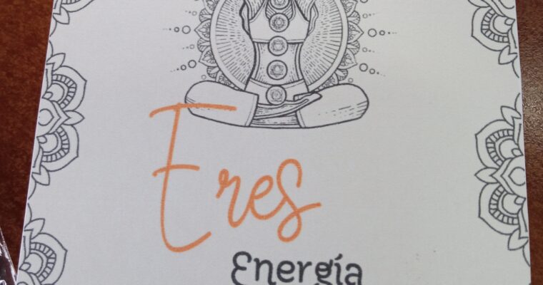 Libreta Block  «Eres Energía » + Pulsera Energía $3.500